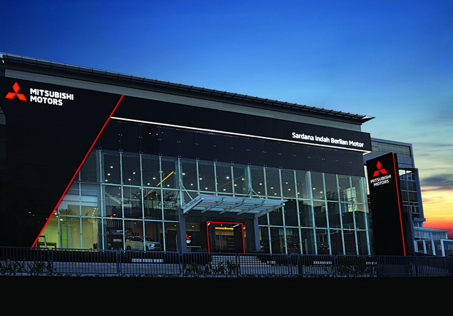 Gedung Mitsubishi Sardana Medan Gatot Subroto